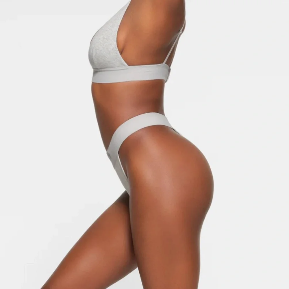 NWT Skims Cotton Rib Thong - Picture 3 of 7